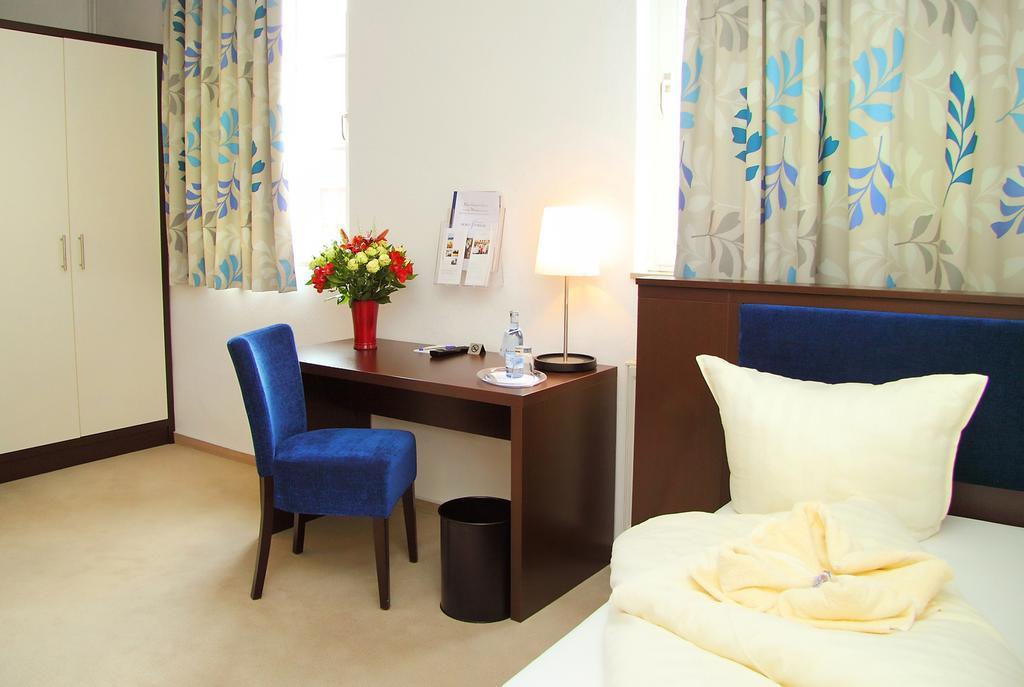 Hotel Mueritzterrasse Robel Bilik gambar